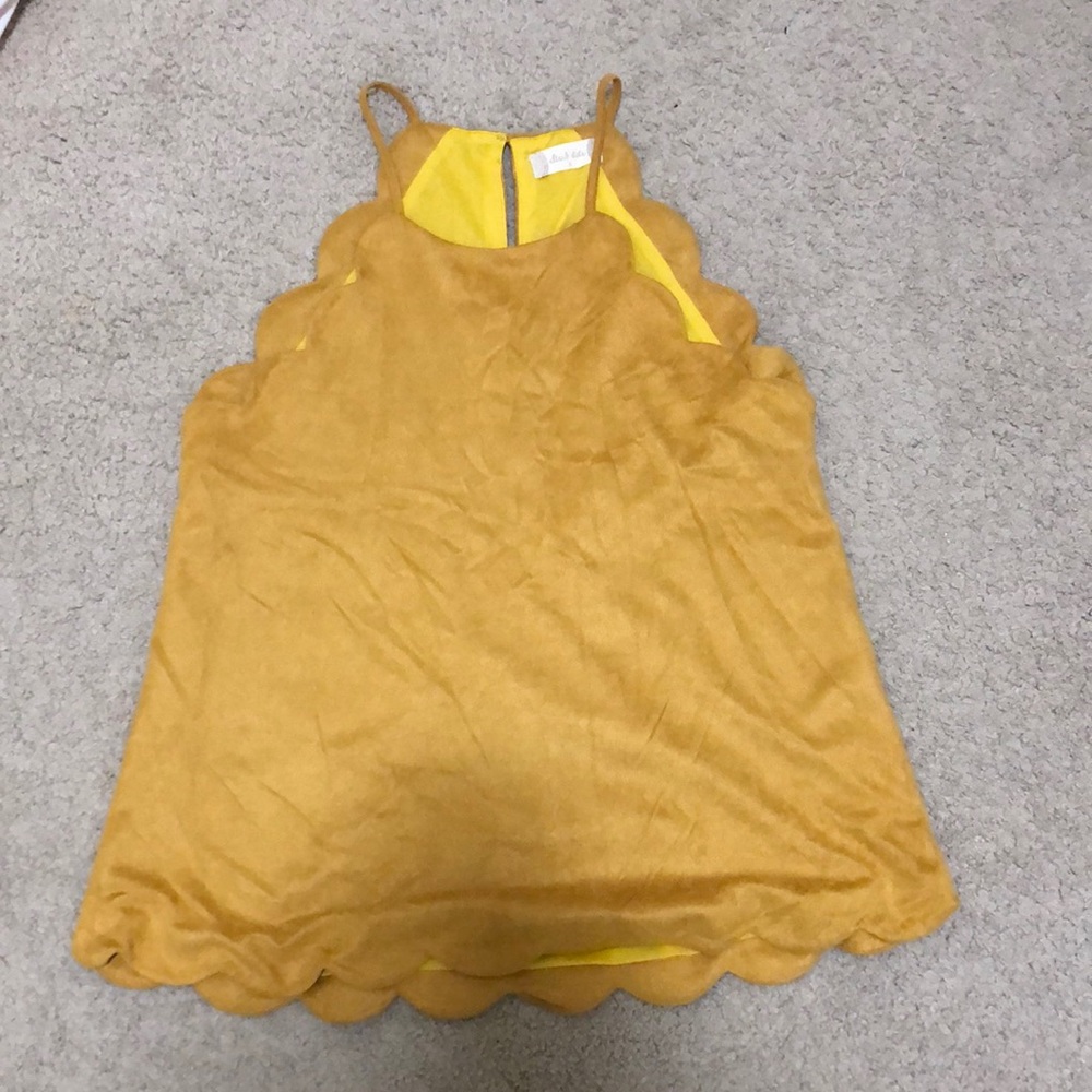 yellow tank top